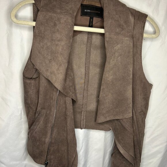 BCBGMAXAZRIA‎ Faux Suede Waterfall Drape Vest | Size M - Picture 6 of 6